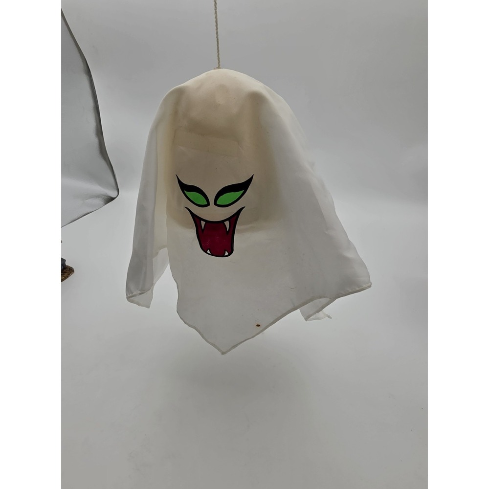 Halloween Hanging Ghost Sounds & Motion Vintage 1990's  Prop Decor